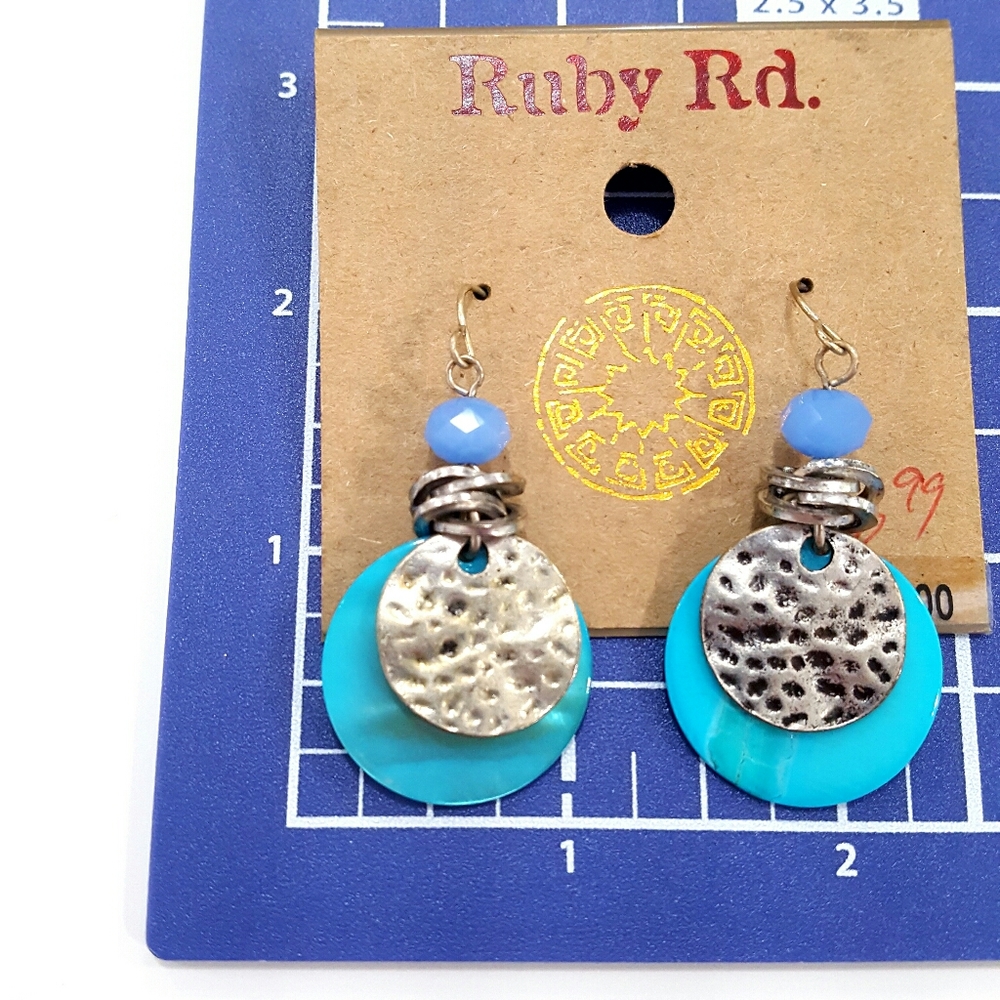 NWT Ruby Rd. Turquoise Shell Dangle Earrings - Picture 3 of 3